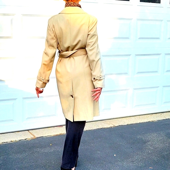 Jones New York TrenchCoat, Cream/Beige, Belted, Pockets, 10/12 - Picture 8 of 17